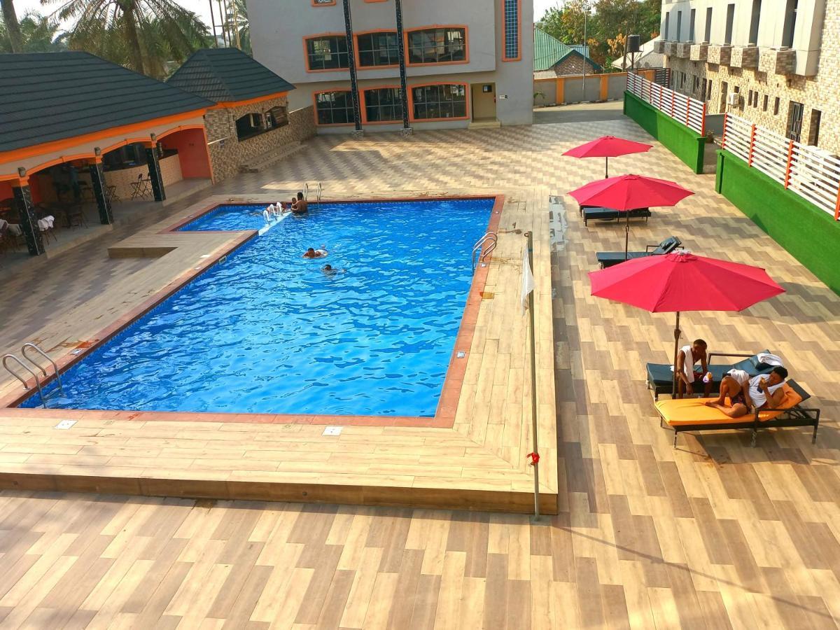Wetland Hotel Ughelli Exterior foto