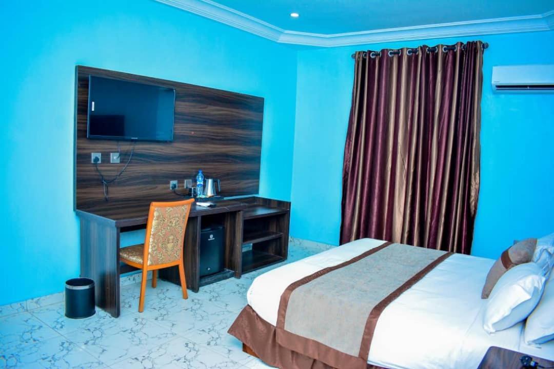 Wetland Hotel Ughelli Exterior foto